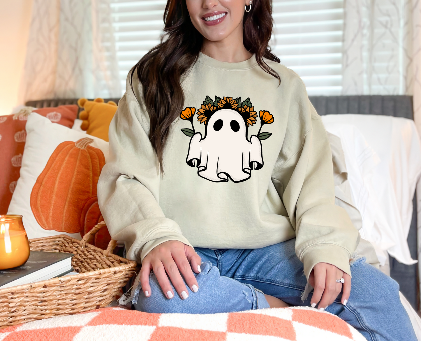 Scare Me Crewneck